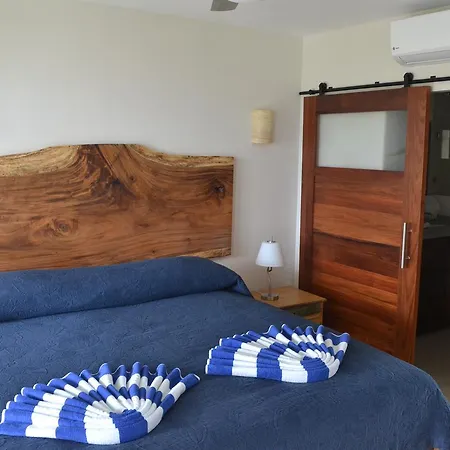 Xaman-Ha Spacious Oceanfront Condominium